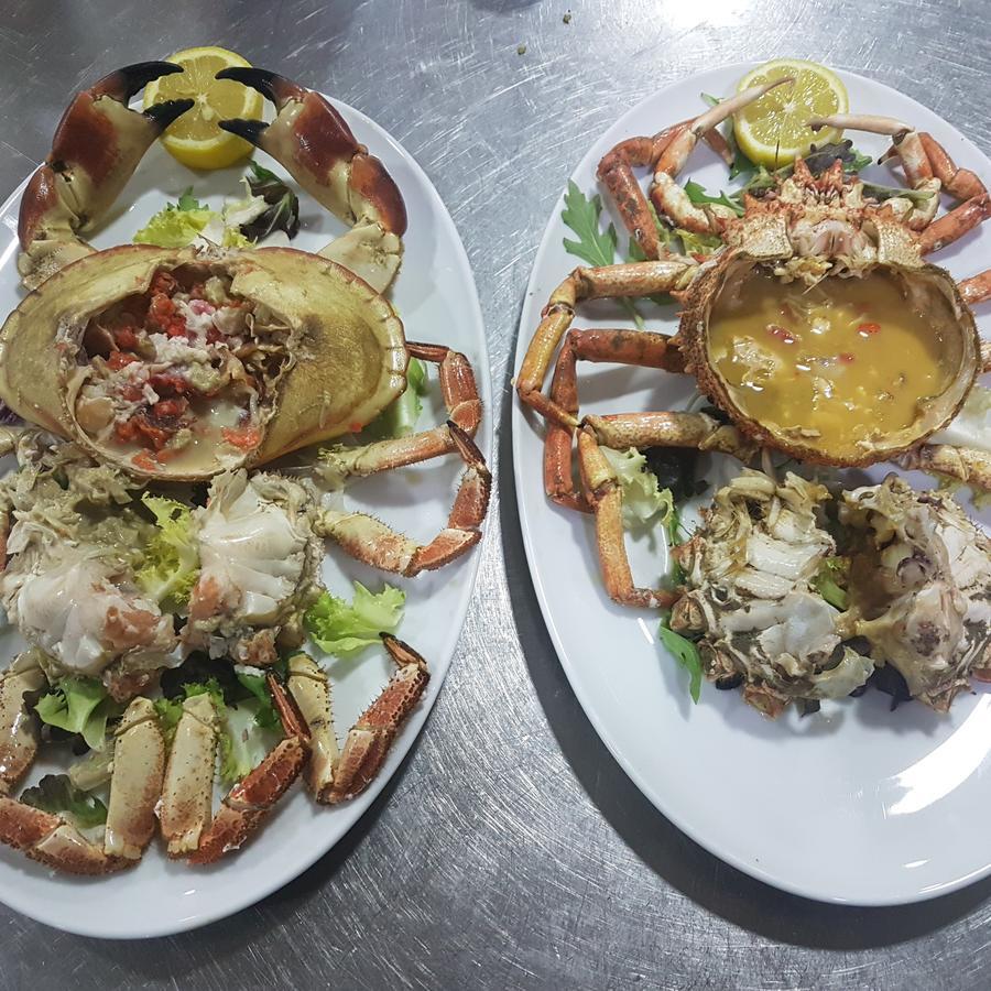 Hostal Restaurante Classic Columbrianos ภายนอก รูปภาพ